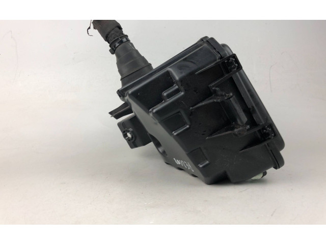 Блок предохранителей  9824510780   Peugeot 2008 II    