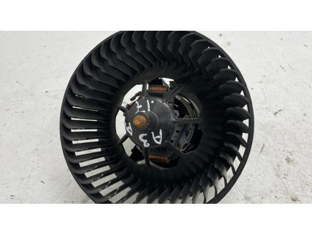 Вентилятор печки 5Q2819021B Audi A3 S3 8V