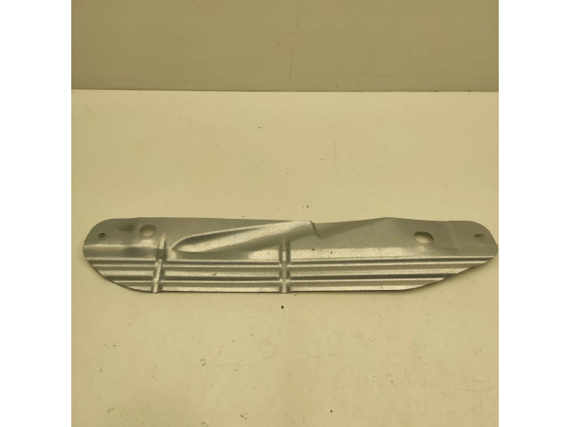 Другая деталь салона