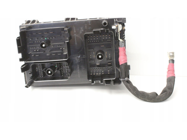 Pojistková skříňka Opel Zafira C 2011