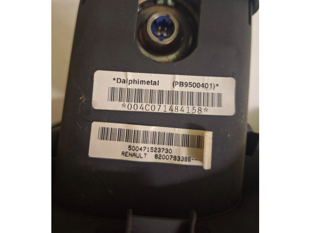 Подушка безопасности пассажира 8200793386, 500471523730 Dacia Logan I