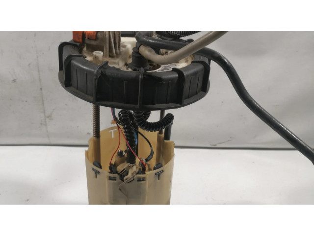 Насос топлива (в топливном баке)