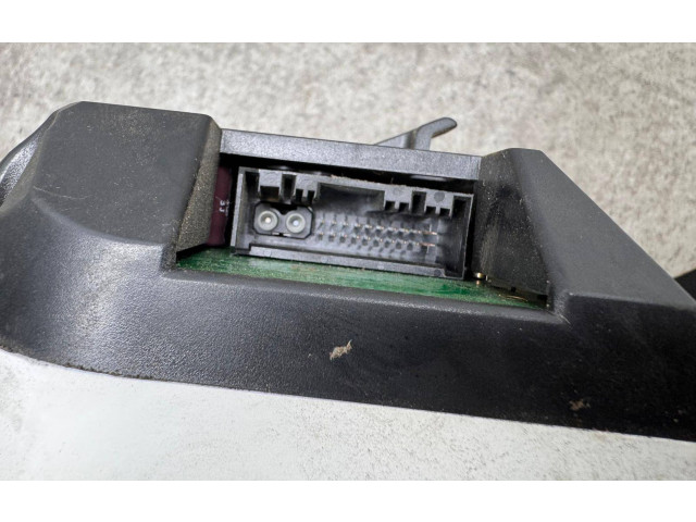 Přístrojová deska BMW 7 E65 E66 2004 9140813, 62119140813