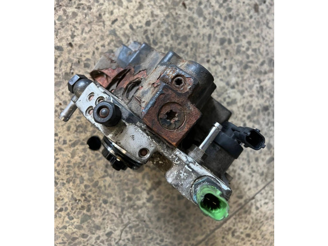 Топливный насос