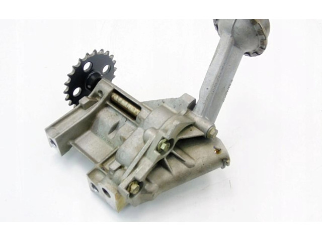 Масляный насос   8200150195  Dacia Logan II 