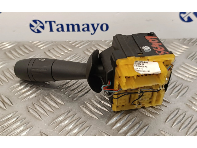 Ручка стеклоочистителей 255670610R, E10745573   Renault Trafic III (X82)