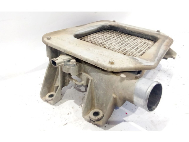 Интеркулер sinreferencia Nissan PickUp