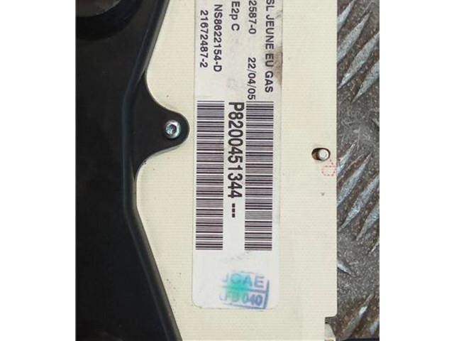 Панель приборов P8200451344, 281125870   Renault Clio II       