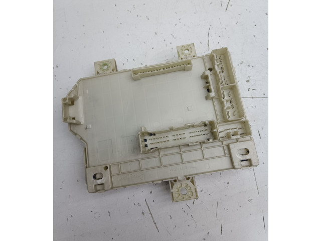 Блок предохранителей MN108319, 8637A171 Mitsubishi Colt