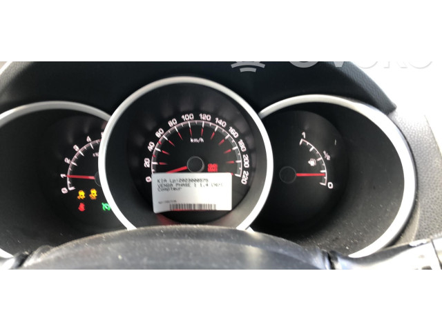 Přístrojová deska KIA Venga 2010