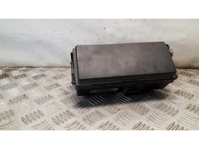 Блок предохранителей 04692087AB   Jeep Grand Cherokee (WK)    