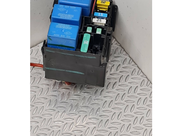 Блок предохранителей Dacia Sandero