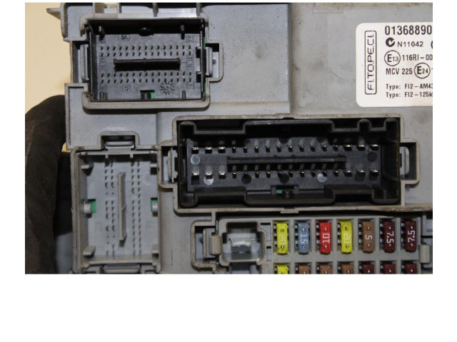 Блок предохранителей 01368890080 Fiat Qubo