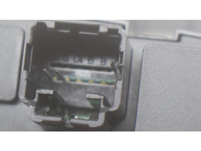 Jungiklių komplektas