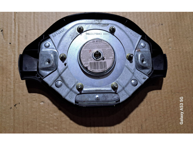 Подушка безопасности водителя 8200405784 Dacia Logan I