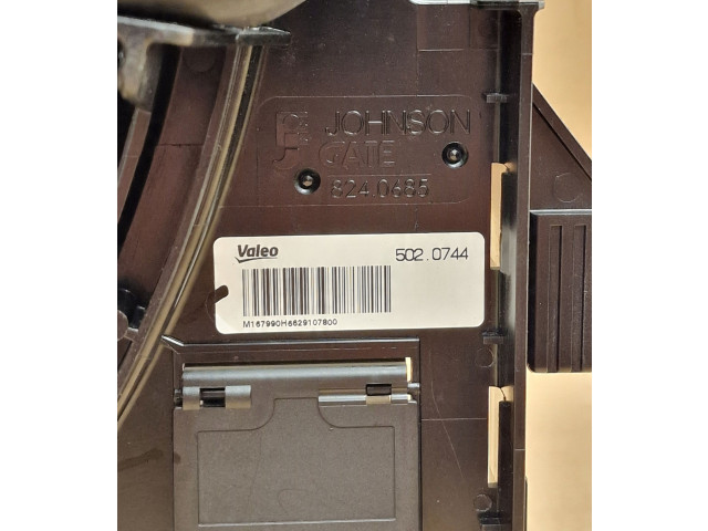 Вентилятор радиатора         BMW i8 