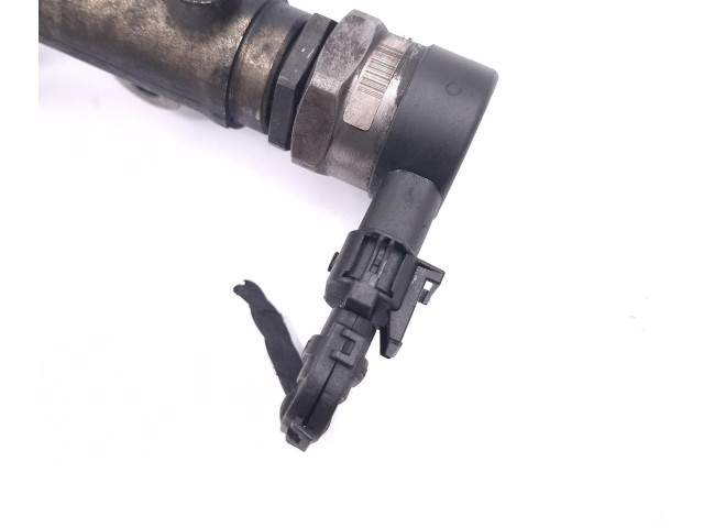 Vstřikovač 0445214085, 3140027400 KIA Magentis D4EA