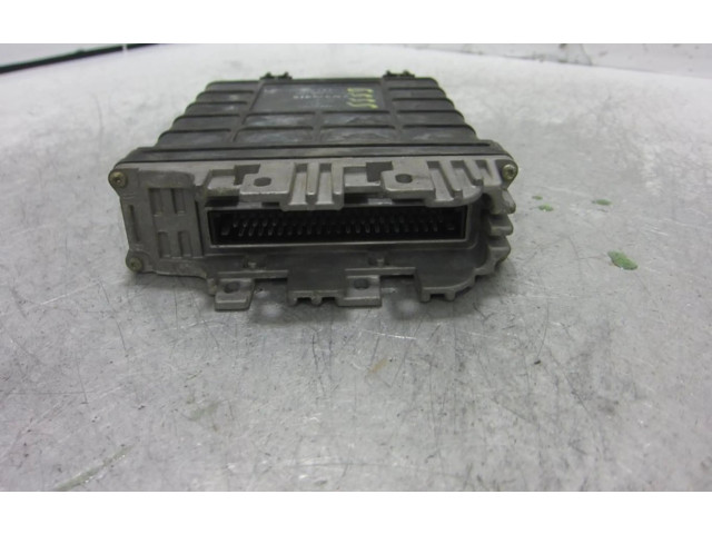 Блок управления двигателем Блок управления 037906024B Volkswagen Golf III