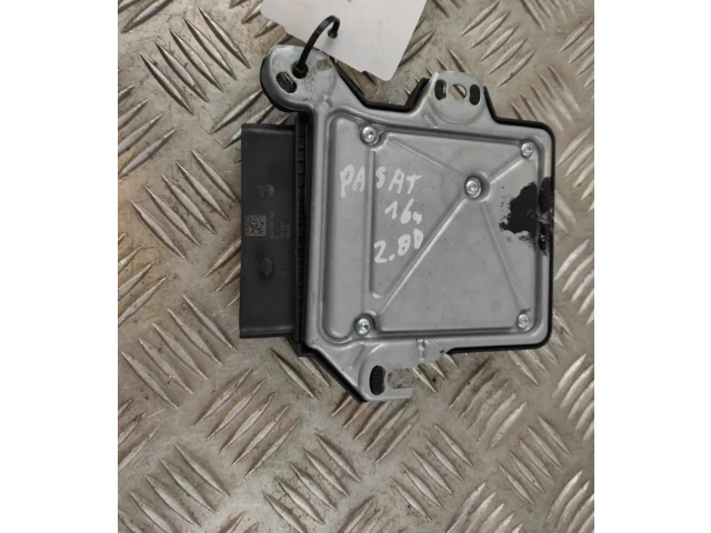 Блок подушек безопасности 5U6010327, 5U6010327   Volkswagen PASSAT B8