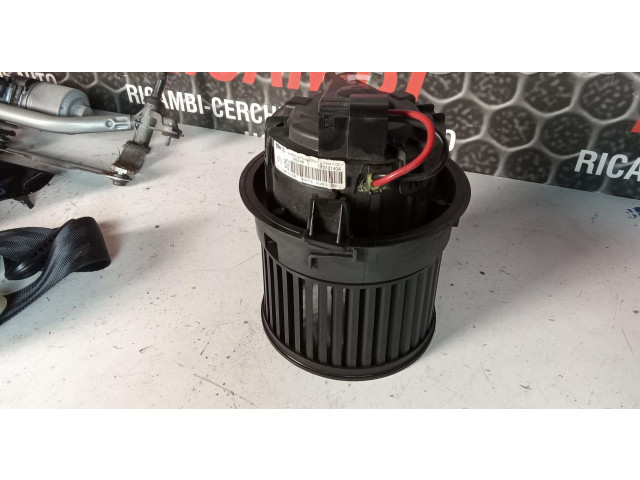 Вентилятор печки 1608182080, 1608182080 Peugeot 2008 I