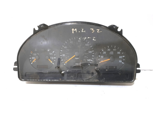 Přístrojová deska Mercedes-Benz ML W163 2002 A1635403811