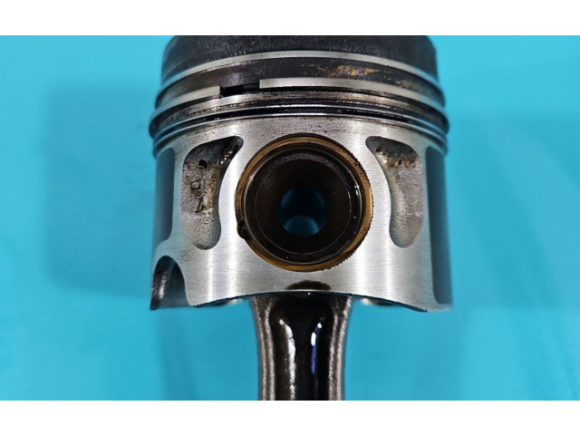 Píst IMPRK1390490 Volkswagen PASSAT B5.5