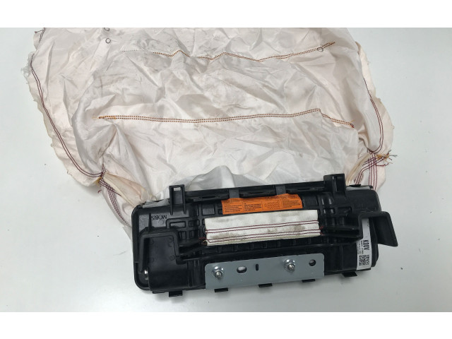 Подушка безопасности для колен 80200AT000 KIA Niro