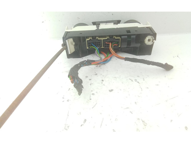 Блок управления климат-контролем 8x0820045a, 8X0820045A   Audi A1