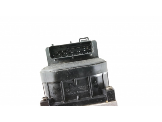 Блок АБС 47660VK310, 11000031300 Nissan Navara D22 1997-2004 года