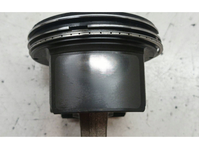 Píst TDI Skoda Octavia Mk4