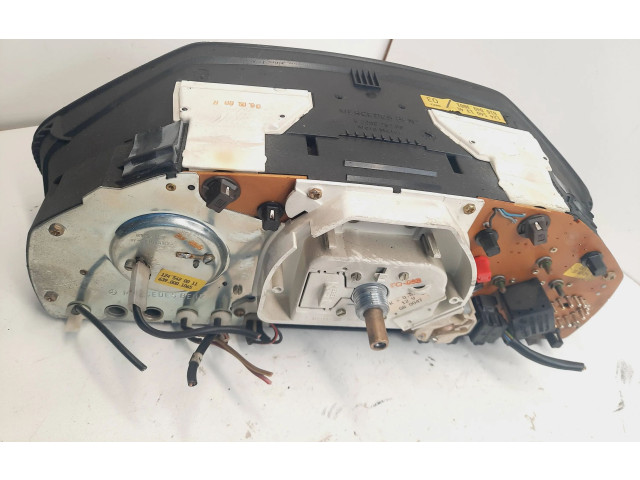 Přístrojová deska Mercedes-Benz E W124 1990 1245401348, 6160493001