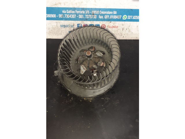 Вентилятор печки Volkswagen Caddy