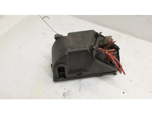 Pojistková skříňka 1705450003, 1705450201 Chrysler Crossfire 2004