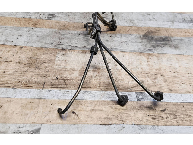 Топливная рампа Audi A6 S6 C5 4B