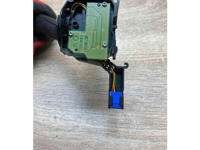 Ручка стеклоочистителей 1K0953519A   Volkswagen  Golf Plus  2005 - 2013 года