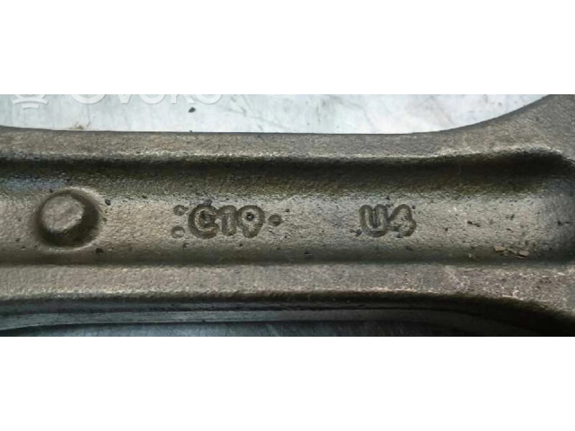 Ojnice KIA Sportage 2.0