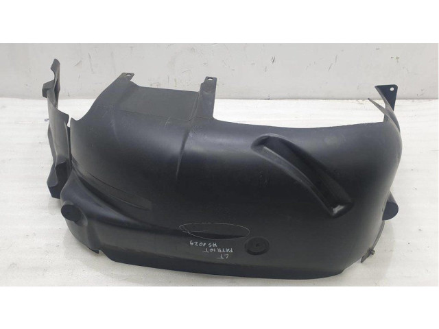 Задний подкрылок