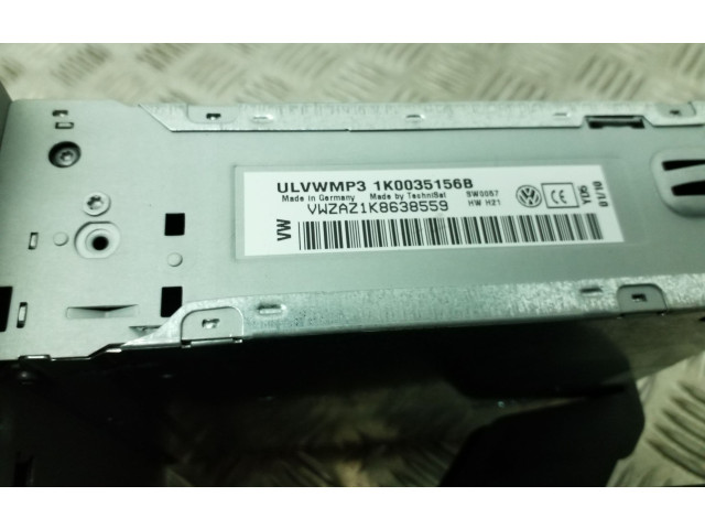 Радио/ проигрыватель CD/DVD / навигация