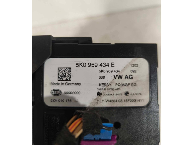 Блок управления 5K0959434E, 5ZA010176 Volkswagen Jetta VI