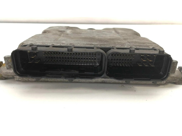 Řídící jednotka 0281011064, 1039S01331 Chrysler Grand Voyager IV 2001