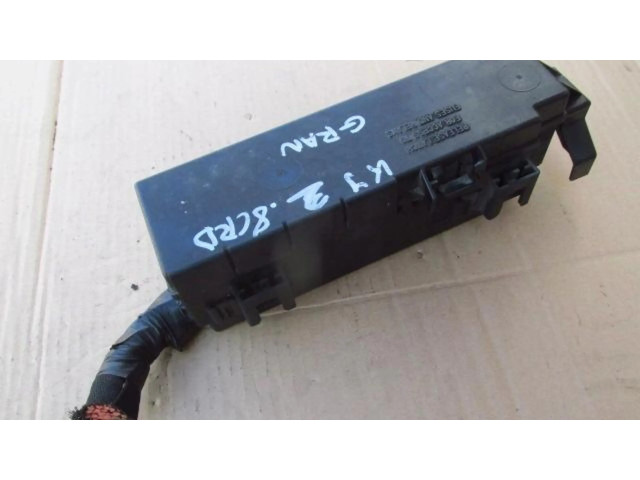 Блок предохранителей Jeep Cherokee III KJ