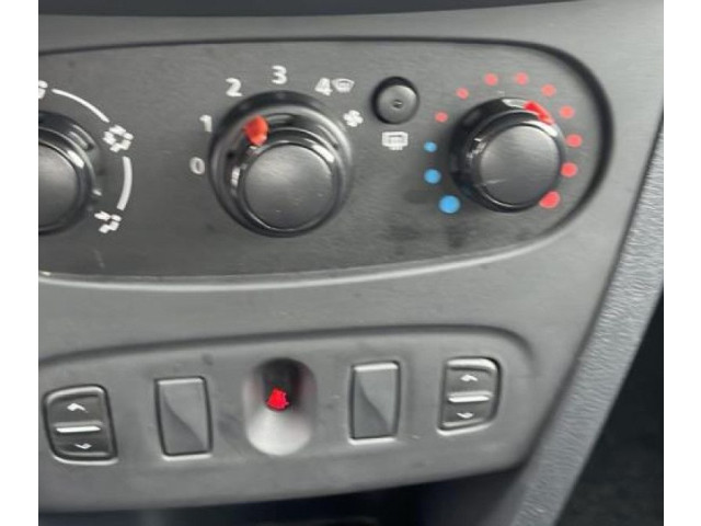 Вентилятор радиатора     214818664R    Dacia Sandero 