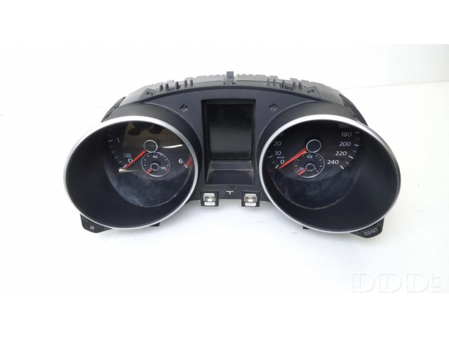 Панель приборов 5K0920871A Volkswagen Golf VI