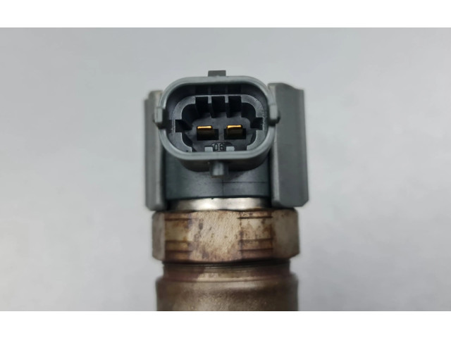 Vstřikovač 0445110320, 338002A900 KIA Venga