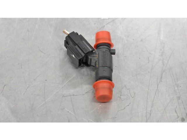 Форсунка 9676017480    Peugeot 2008 I  HMZ 