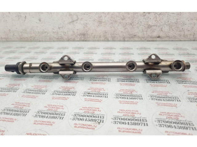 Топливная рампа 04E133320D Skoda Octavia Mk3 (5E) для двигателя CPWA