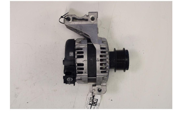 Генератор Volvo XC40