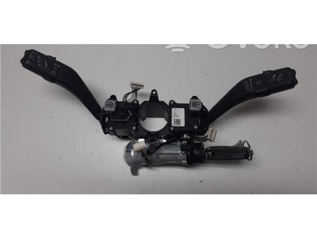 Кнопки рулевого колеса 1K5953502T, 1K0905851   Volkswagen Caddy