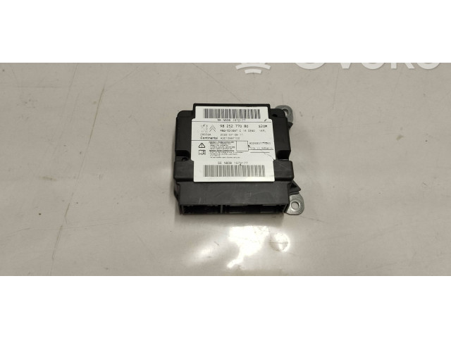 Блок подушек безопасности 9825277080   Citroen C3 Aircross