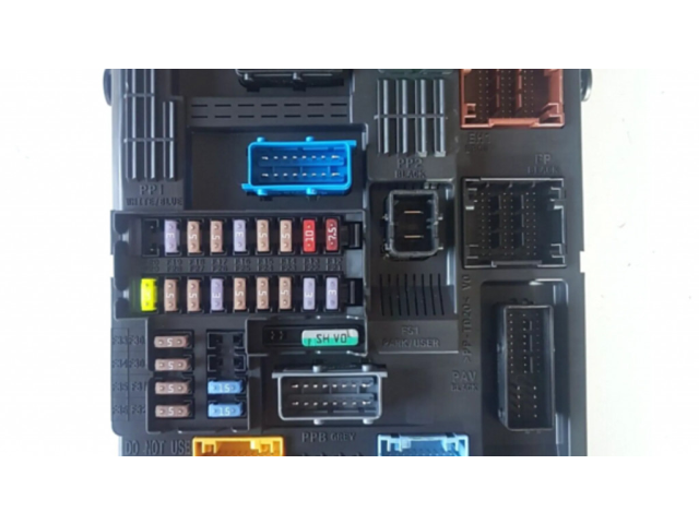   Pojistková skříňka 9830707680   Opel Combo E 2020